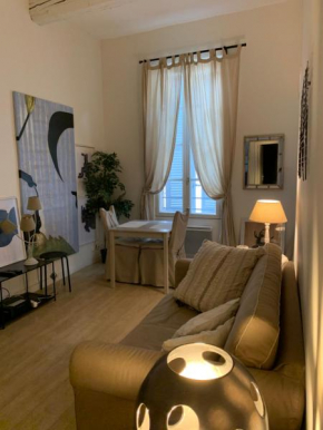  Apartment Limas  Авиньон